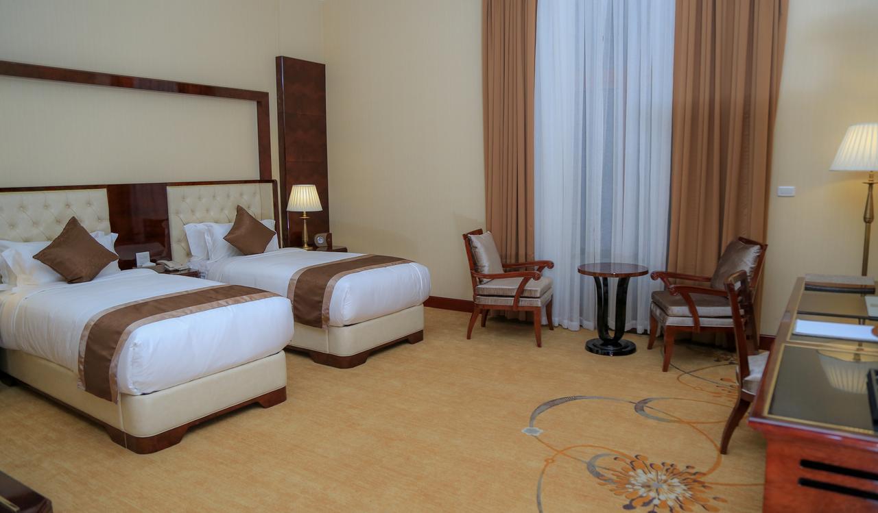 Hotel Sapphire Addis Exterior foto
